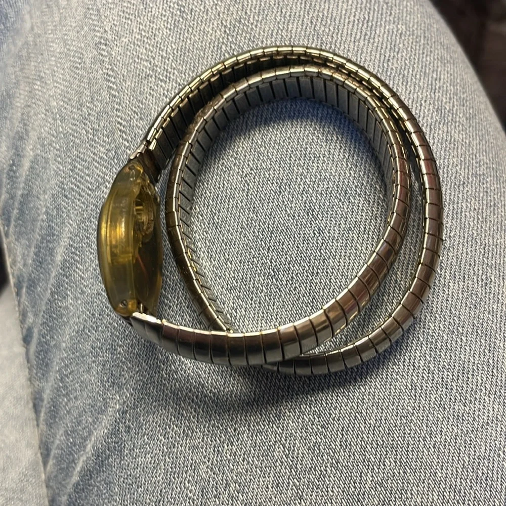 SWATCH 1998 WATCH - Picture 2 of 4